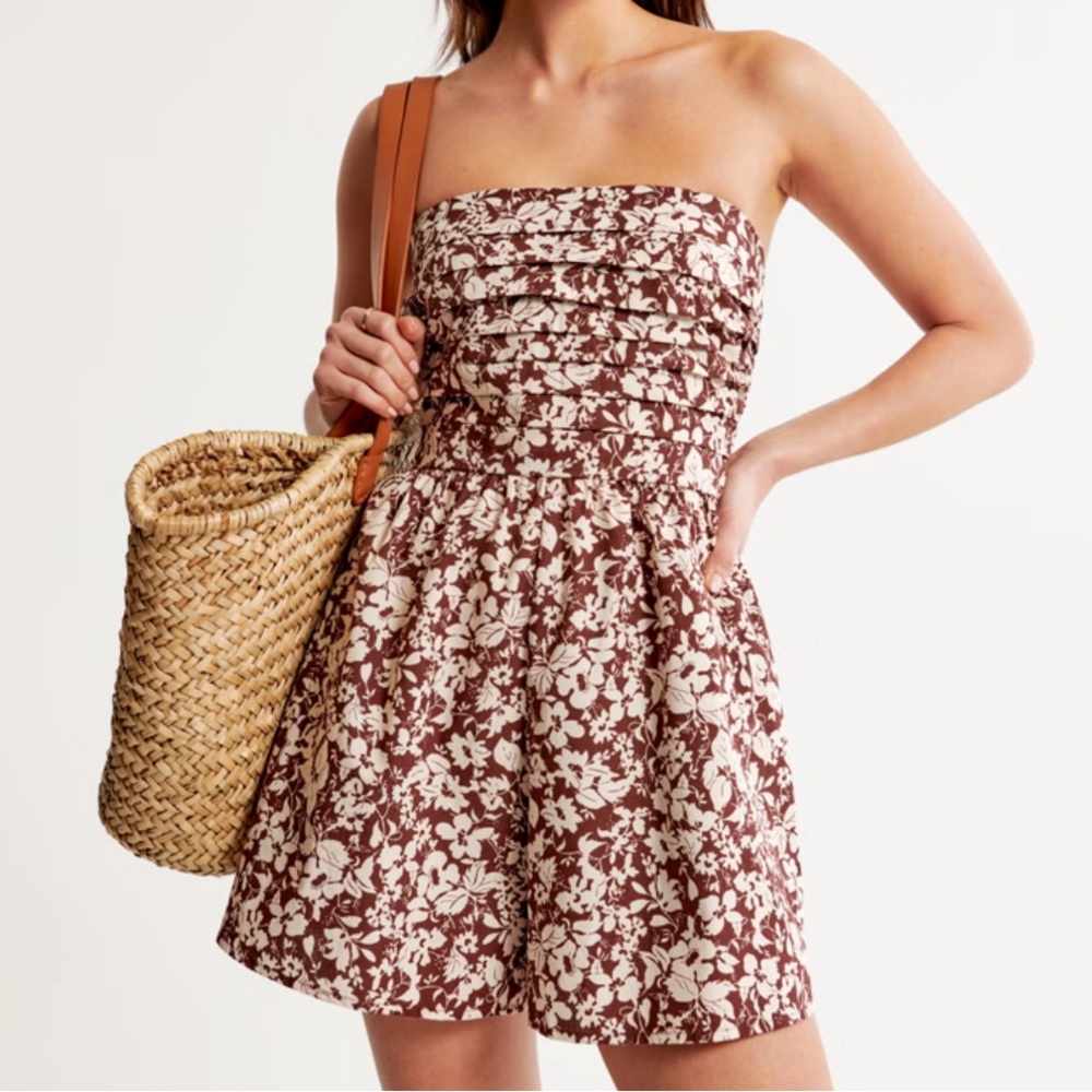 Abercrombie & Fitch Emerson Ruched Strapless Romper